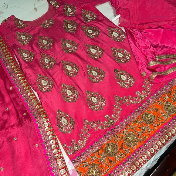Hot pink indian patiyala suit - Picture 3 of 5